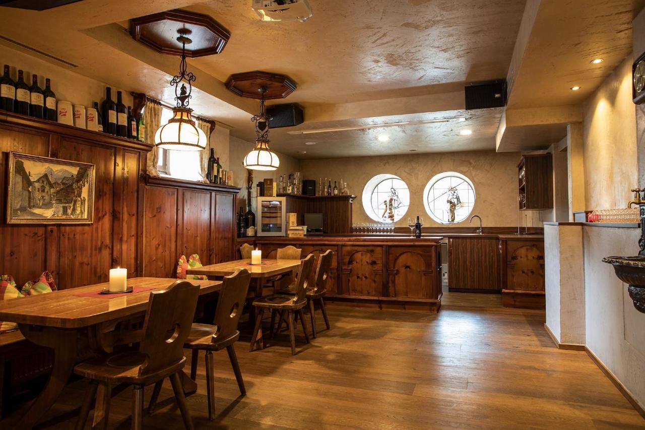 Hotel Zum Hirschen Imst Extérieur photo