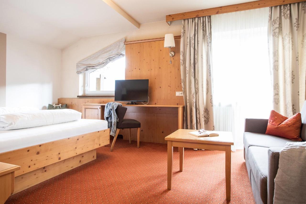 Hotel Zum Hirschen Imst Extérieur photo